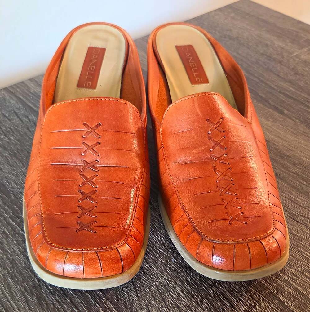 Danelle Brown Leather Slip-On Mule Heels Square Toe Hurache Womens Sz 10 M